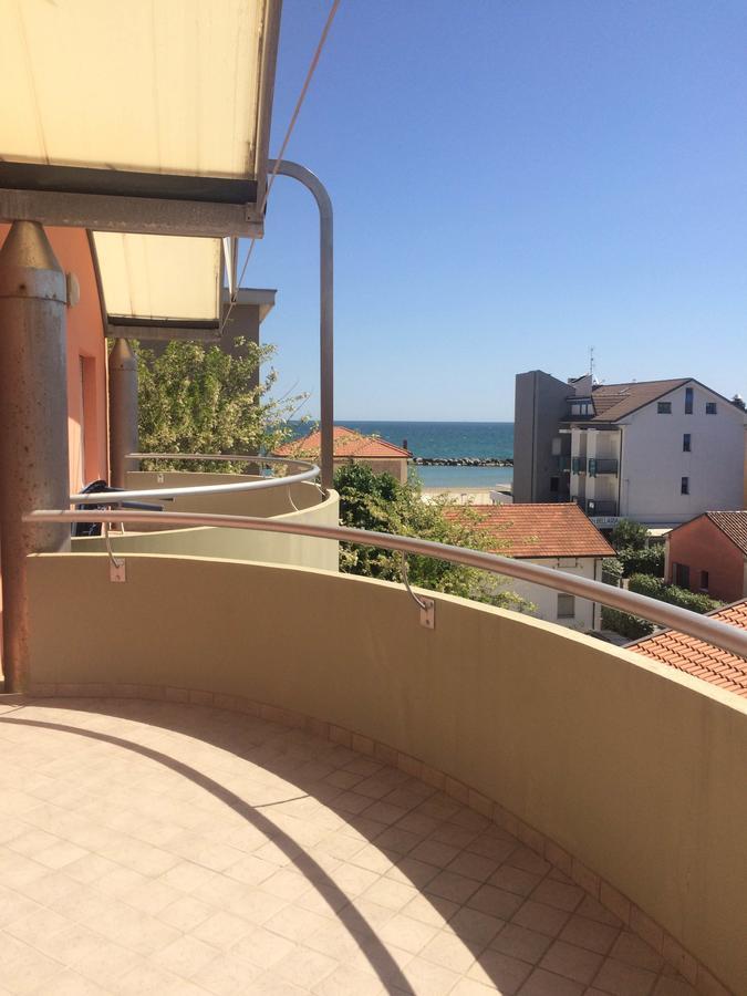 Residence Myricae Bellaria-Igea Marina Buitenkant foto