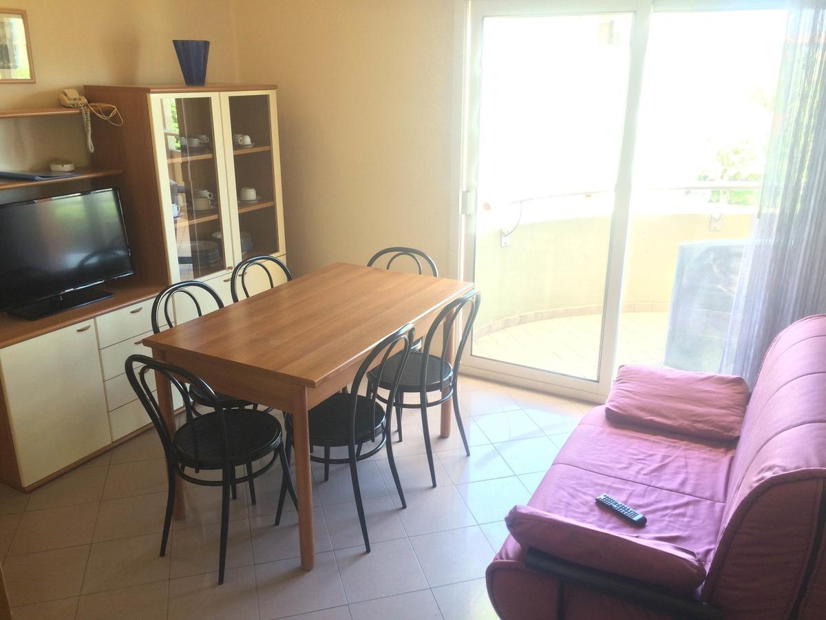 Residence Myricae Bellaria-Igea Marina Buitenkant foto