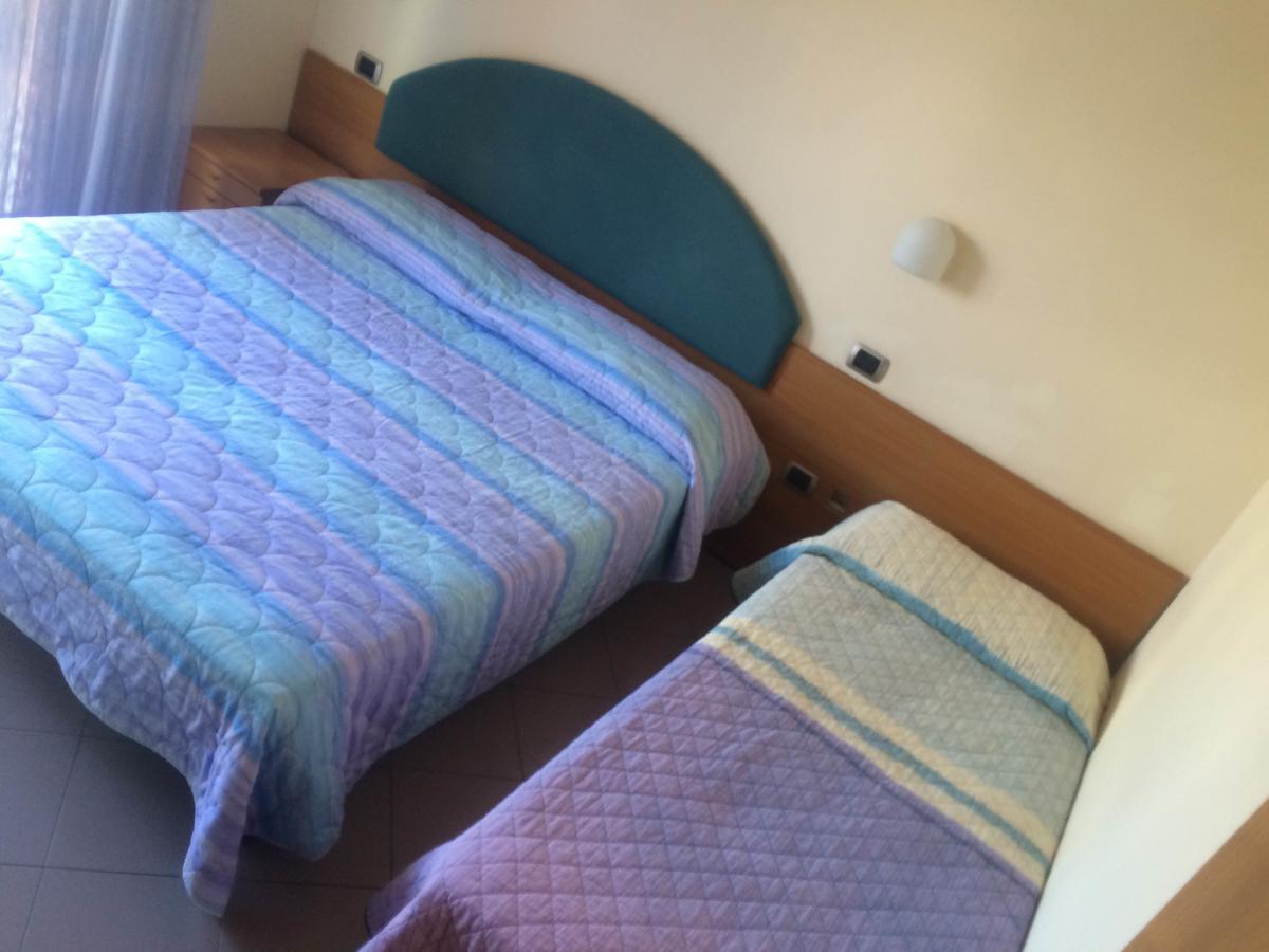 Residence Myricae Bellaria-Igea Marina Buitenkant foto