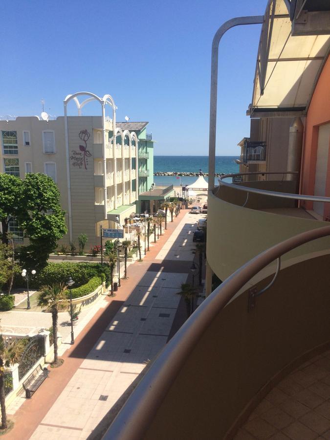 Residence Myricae Bellaria-Igea Marina Buitenkant foto